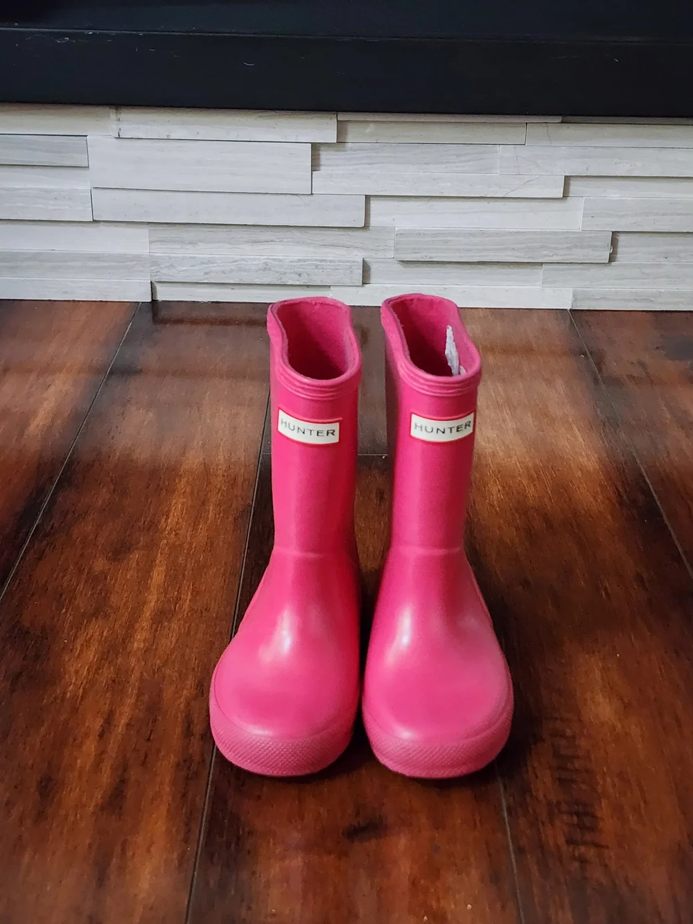 Hunter Original Kids Pink Rain Boots Girls Size 9 US Waterproof Rubber Wellies